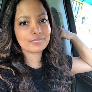 Meet your Posher, Sherin